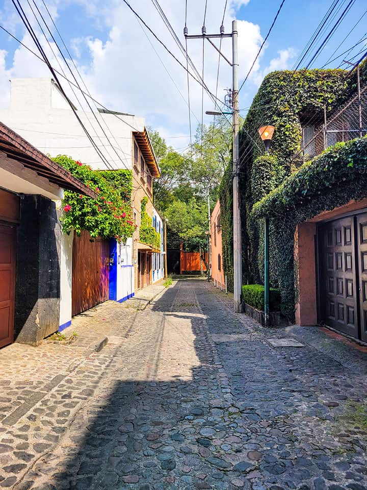 Coyoacán is one of the safest places to stay in Mexico City and it also one of the oldest with beautiful colonial streets.
