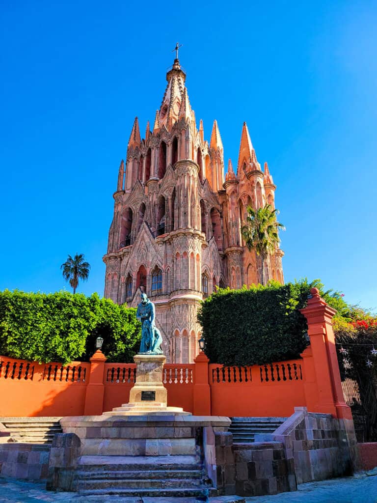 San Miguel de Allende is highly walkable but the roads can be treacherous. Watch your step and take your time.